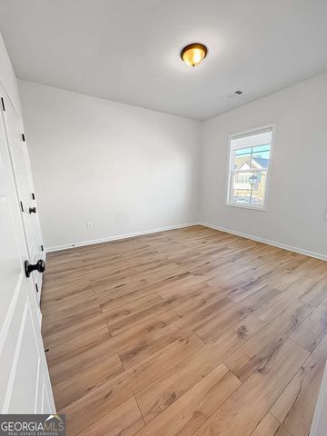 5240 Fox Den Road, Oakwood, GA 30566