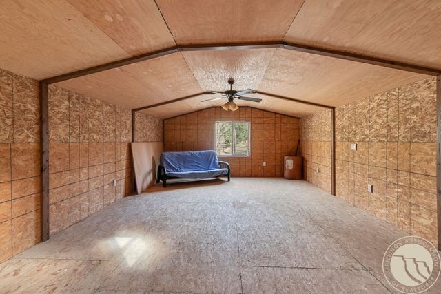 4560 N Pine Hills Road, Billings, MT 59101