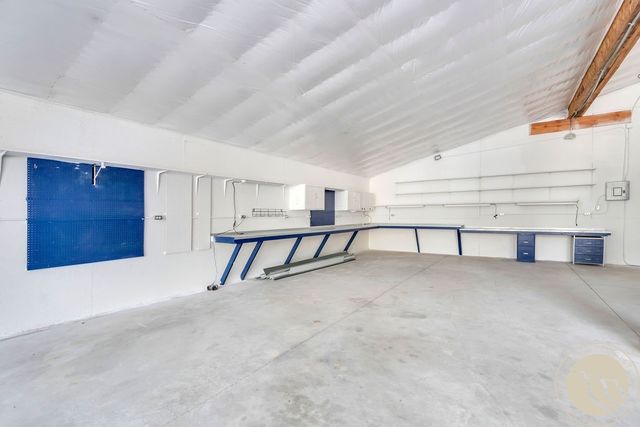 4560 N Pine Hills Road, Billings, MT 59101