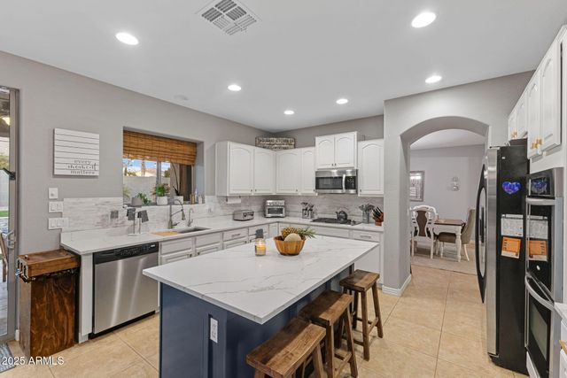 1918 W BONANZA Lane, Phoenix, AZ 85085