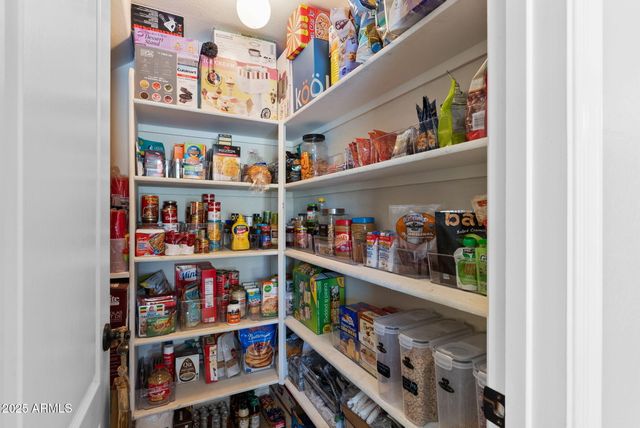 1918 W BONANZA Lane, Phoenix, AZ 85085