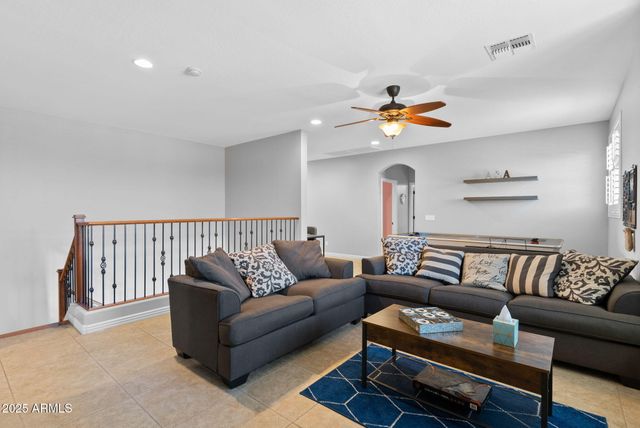 1918 W BONANZA Lane, Phoenix, AZ 85085