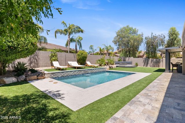 1918 W BONANZA Lane, Phoenix, AZ 85085