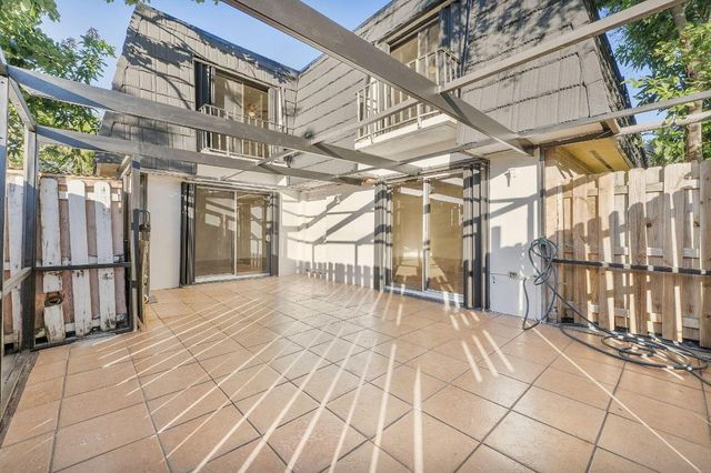 291 Woodland Road, Palm Springs, FL 33461