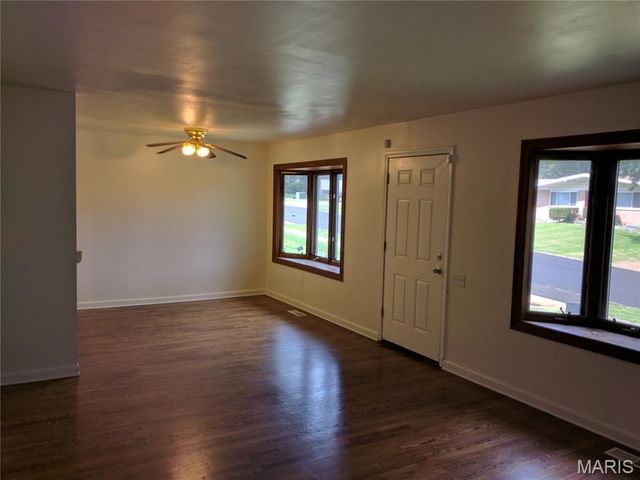 600 Pimlico Drive, Florissant, MO 63033