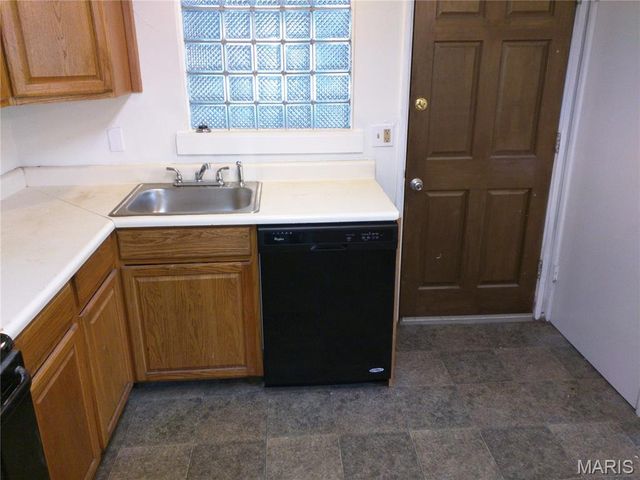 600 Pimlico Drive, Florissant, MO 63033