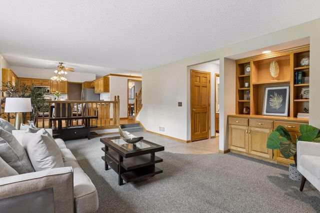 8641 Terraceview Lane N, Maple Grove, MN 55311