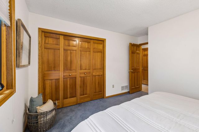 8641 Terraceview Lane N, Maple Grove, MN 55311