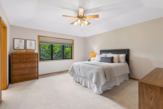 8641 Terraceview Lane N, Maple Grove, MN 55311