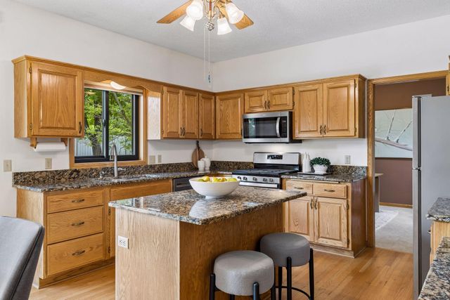 8641 Terraceview Lane N, Maple Grove, MN 55311