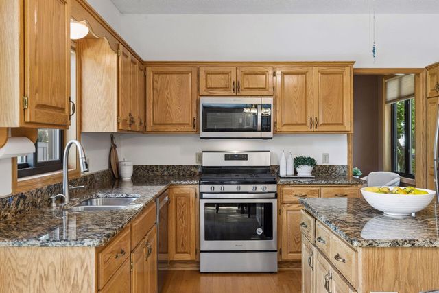 8641 Terraceview Lane N, Maple Grove, MN 55311