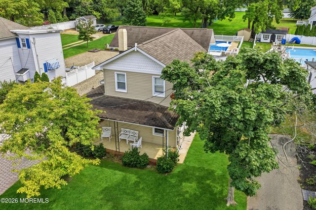 370 W Park Avenue, Oakhurst, NJ 07755