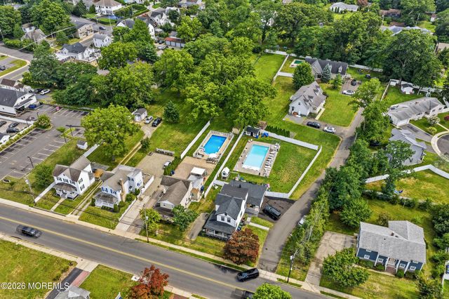 370 W Park Avenue, Oakhurst, NJ 07755