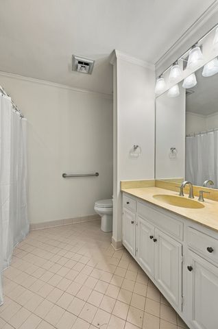 4400 Belmont Park Ter Apt 252, Nashville, TN 37215