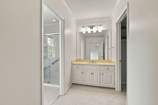 4400 Belmont Park Ter Apt 252, Nashville, TN 37215