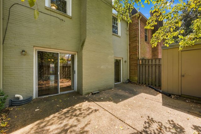 4400 Belmont Park Ter Apt 252, Nashville, TN 37215
