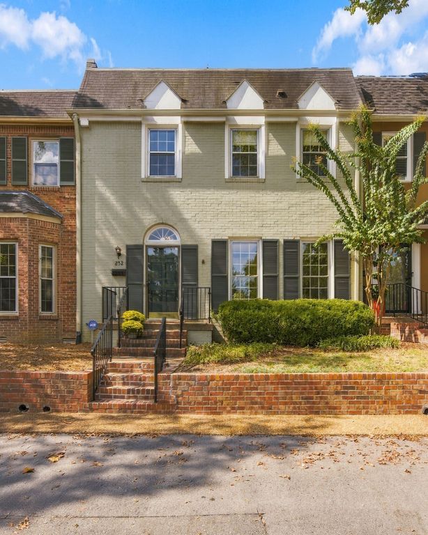 4400 Belmont Park Ter Apt 252, Nashville, TN 37215