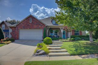 11304 S 2nd Street, Jenks, OK 74037
