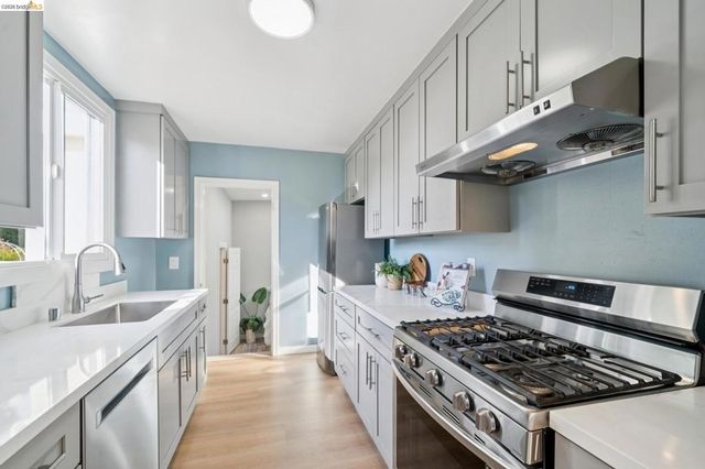 606 606 Masonic Ave, Albany, CA 94706