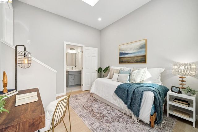 606 606 Masonic Ave, Albany, CA 94706