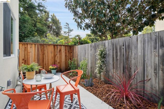 606 606 Masonic Ave, Albany, CA 94706