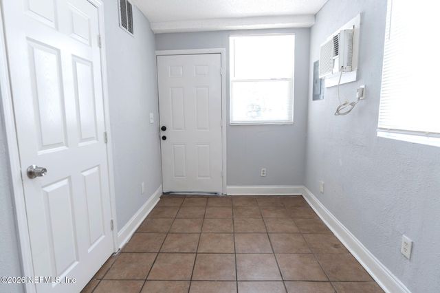 1044 W 28TH Street, Jacksonville, FL 32209