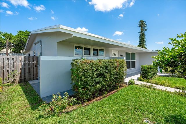 2620 NW 83rd Ave A, Sunrise, FL 33322