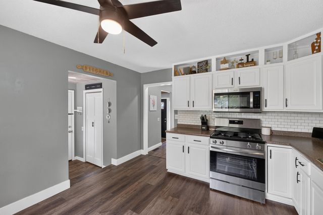 1346 BLUE RIDGE DR, St Peters, MO 63376