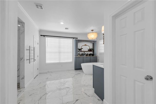 1799 N Buckley Drive, Fayetteville, AR 72701
