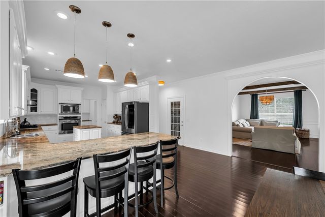 1799 N Buckley Drive, Fayetteville, AR 72701