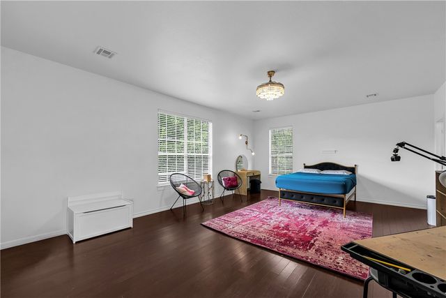 1799 N Buckley Drive, Fayetteville, AR 72701