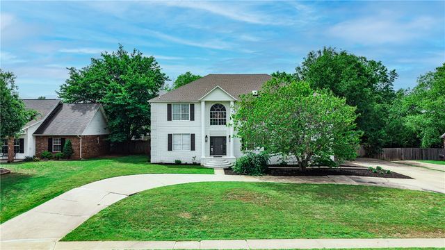 1799 N Buckley Drive, Fayetteville, AR 72701