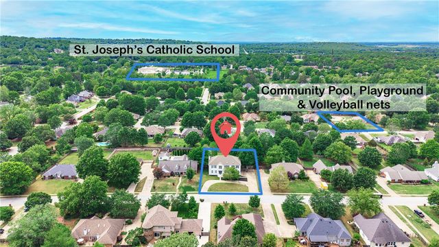 1799 N Buckley Drive, Fayetteville, AR 72701
