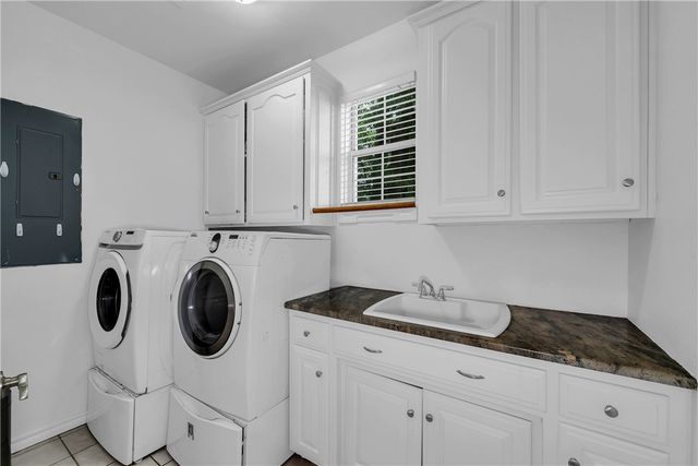 1799 N Buckley Drive, Fayetteville, AR 72701