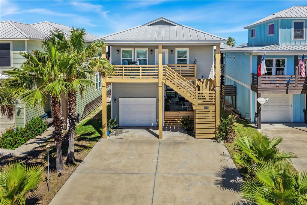 505 Paradise Pointe Dr, Port Aransas, TX 78373