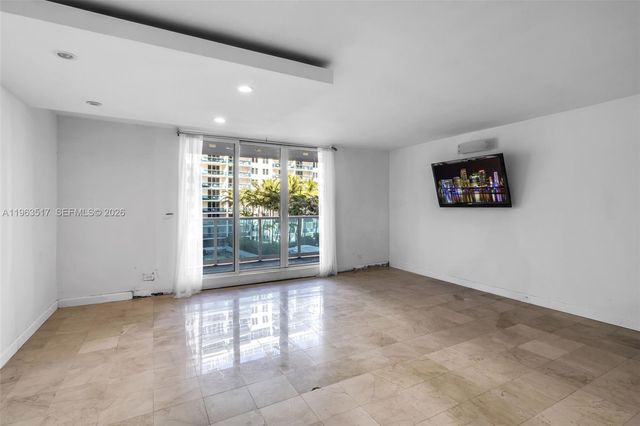 2301 Collins Ave 621, Miami Beach, FL 33139