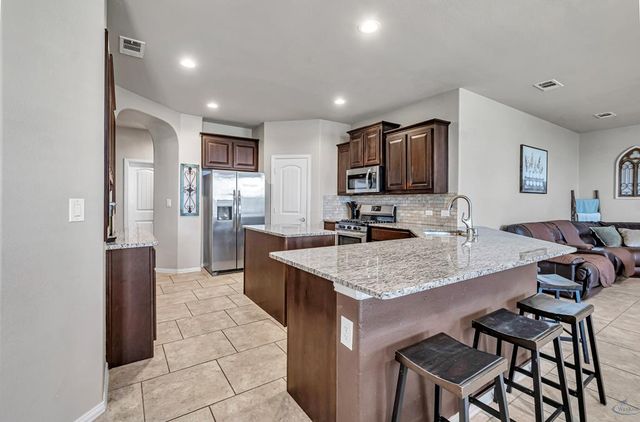 2306 Vista Ridge Rd, Midland, TX 79705