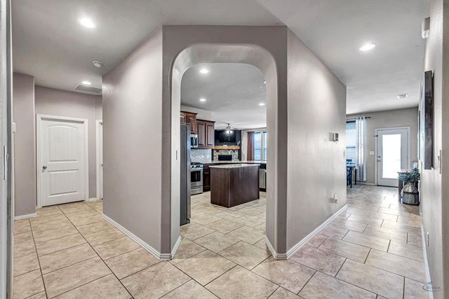 2306 Vista Ridge Rd, Midland, TX 79705