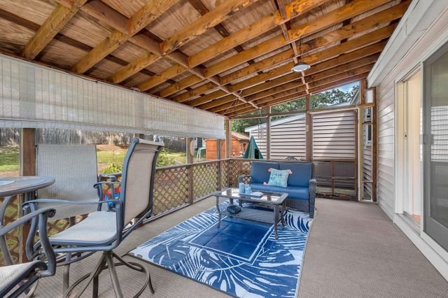 13 Cedar St, Chelmsford, MA 01863
