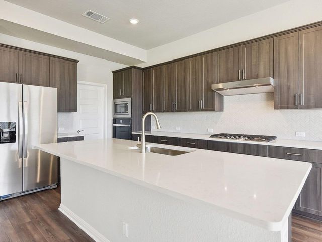 233 Bush Mountain CV, Dripping Springs, TX 78620