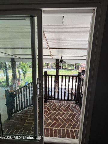 13312 Foxrun Drive, Vancleave, MS 39565