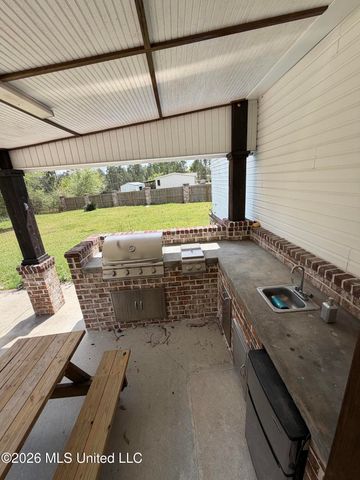 13312 Foxrun Drive, Vancleave, MS 39565