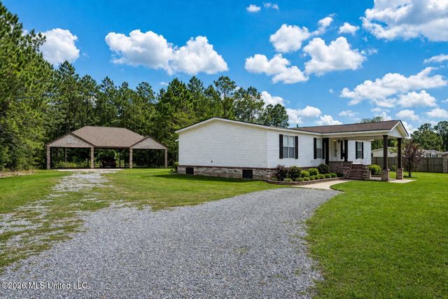 13312 Foxrun Drive, Vancleave, MS 39565