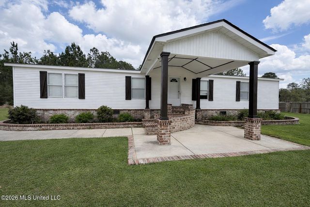 13312 Foxrun Drive, Vancleave, MS 39565