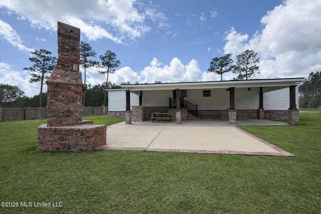 13312 Foxrun Drive, Vancleave, MS 39565