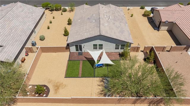 3843 East Gunnison Avenue, Pahrump, NV 89061