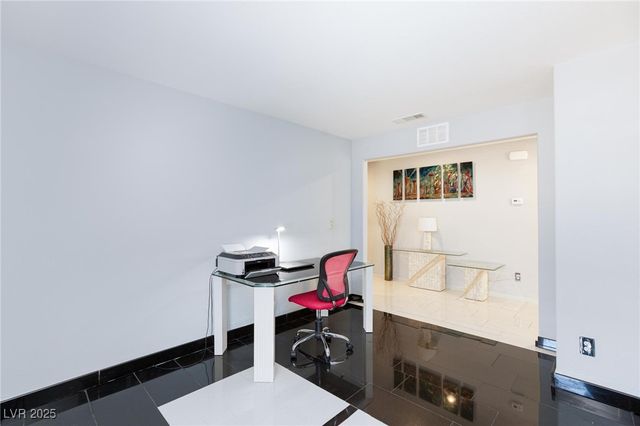 3843 East Gunnison Avenue, Pahrump, NV 89061