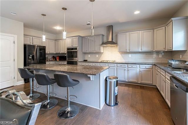 1428 Kings Point Way SW, Conyers, GA 30094