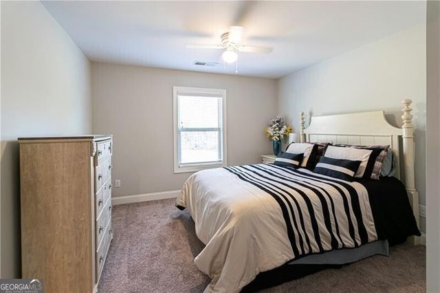 1428 Kings Point Way SW, Conyers, GA 30094