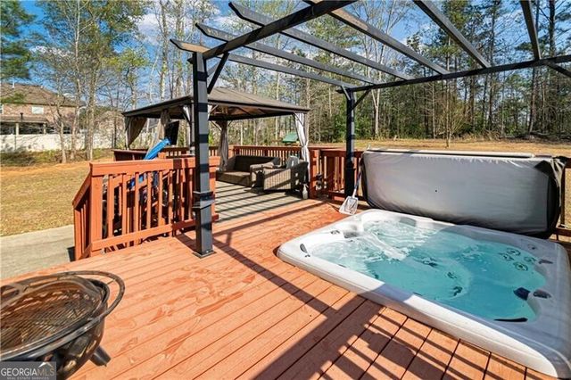 1428 Kings Point Way SW, Conyers, GA 30094